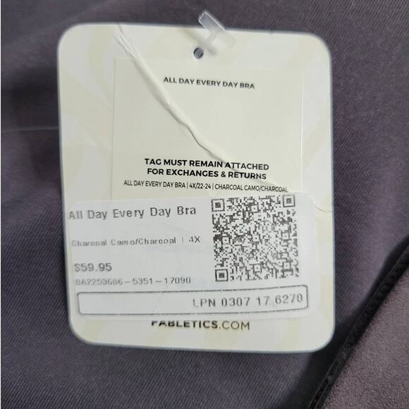 Fabletics All Day Every Day Bra Black, Green & Gray Camo NEW Women's 4X - Picture 8 of 10